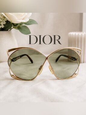 Christian Dior Hard to find butterfly sunglasses 1980’s 2056